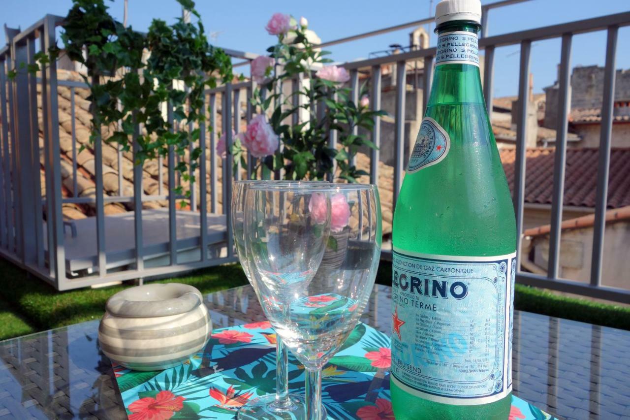 Arles Holiday - La Terrasse Екстериор снимка