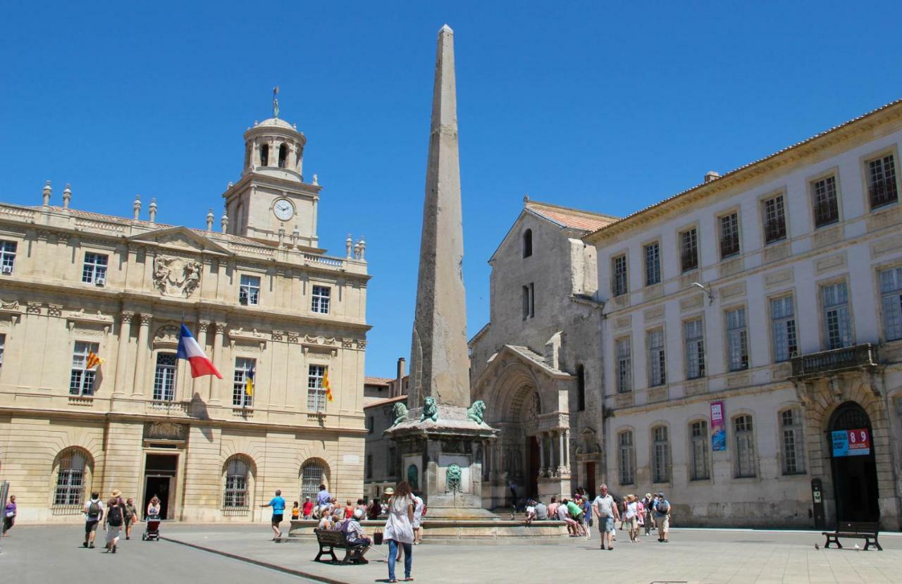 Arles Holiday - La Terrasse Екстериор снимка